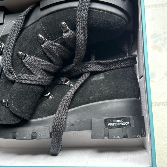 Blondo waterproof boots - Picture 4 of 6